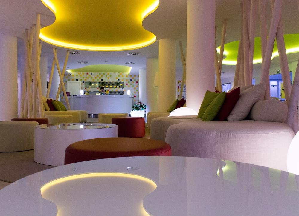 Bluesea Anba Romani Cala Millor  Zewnętrze zdjęcie